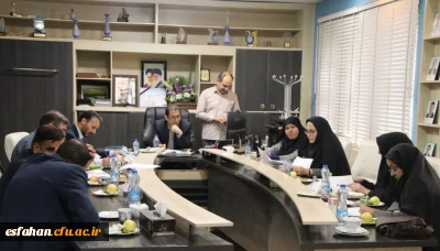 نشست سرپرست دانشگاه فرهنگیان اصفهان با نمایندگان نظارت و ارزیابی سازمان مرکزی دانشگاه 