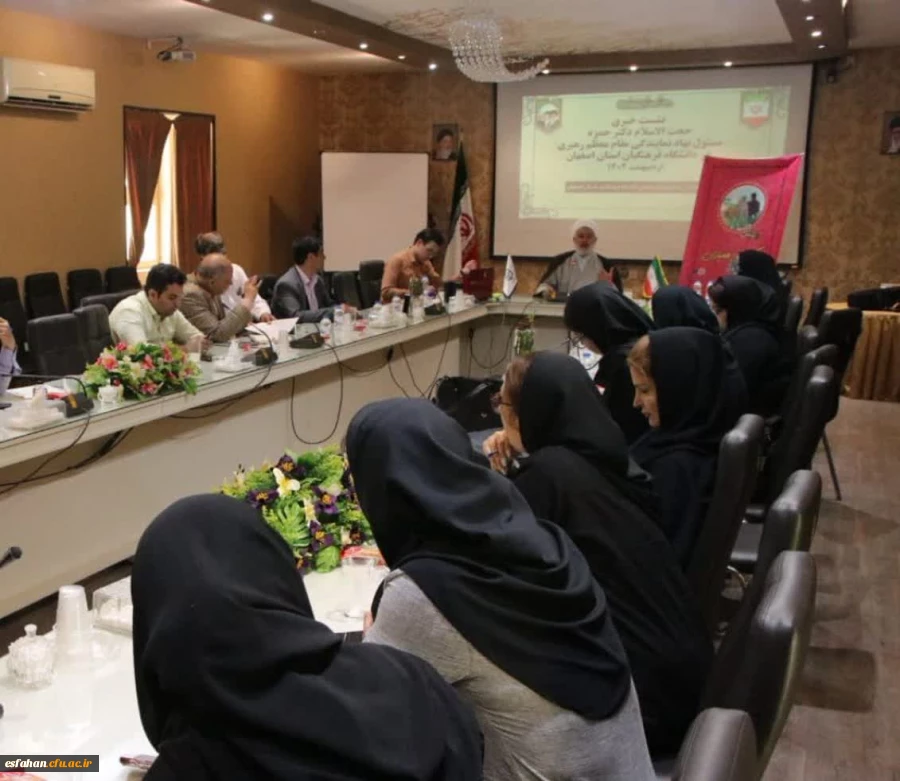 پوشش خبری ازدواج دانشجویی دانشگاه فرهنگیان استان اصفهان با حضور بیش از 20 خبرنگار برگزار شد، 4