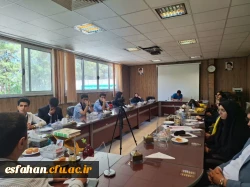 فینال رقابت های مرحله استانی کرسی های آزاد اندیشی دانشگاه های استان اصفهان 3