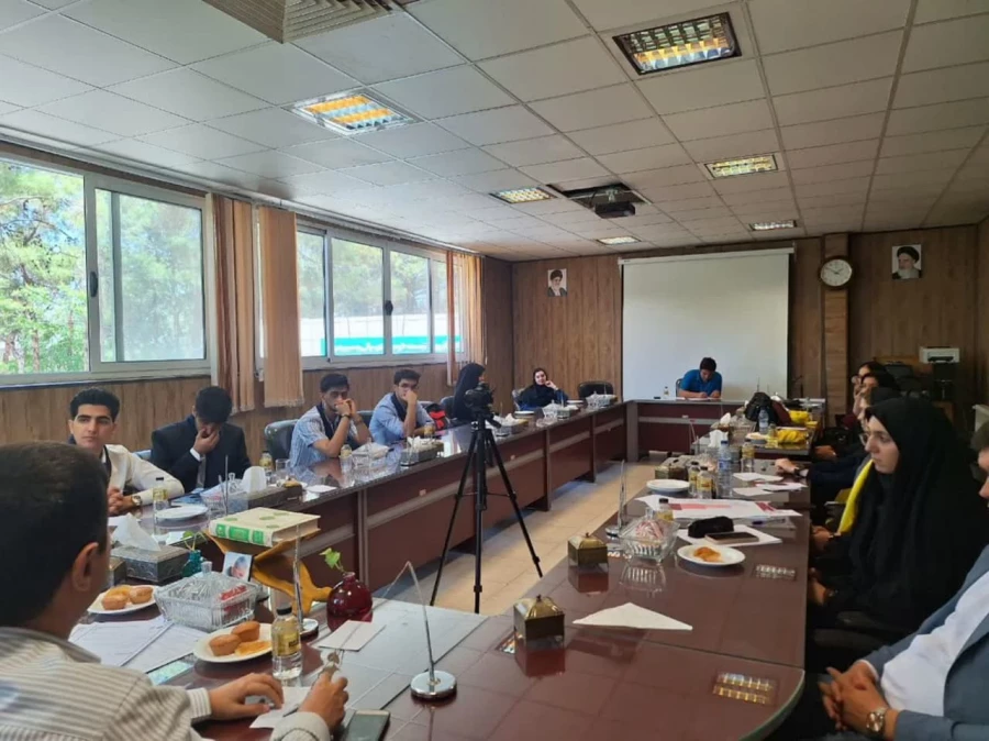 فینال رقابت های مرحله استانی کرسی های آزاد اندیشی دانشگاه های استان اصفهان 3