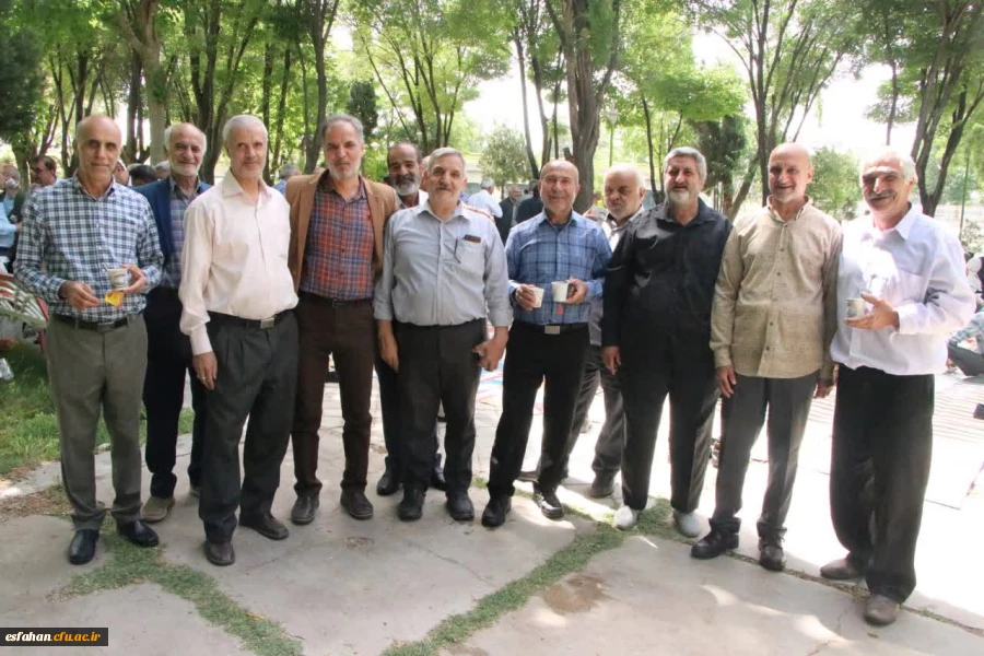 تجلیل از استادان و کارمندان برتر دانشگاه فرهنگیان استان اصفهان در هفته سرآمدی آموزش 6