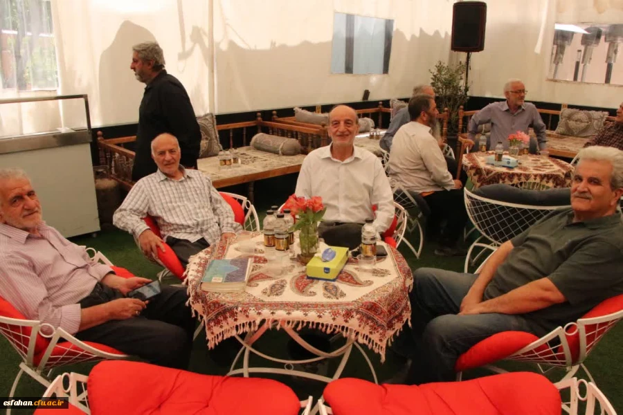 تجلیل از استادان و کارمندان برتر دانشگاه فرهنگیان استان اصفهان در هفته سرآمدی آموزش 10