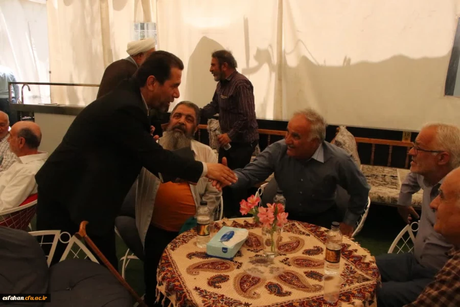 تجلیل از استادان و کارمندان برتر دانشگاه فرهنگیان استان اصفهان در هفته سرآمدی آموزش 11