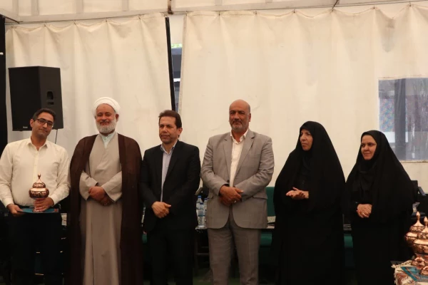 تجلیل از استادان و کارمندان برتر دانشگاه فرهنگیان استان اصفهان در هفته سرآمدی آموزش 4