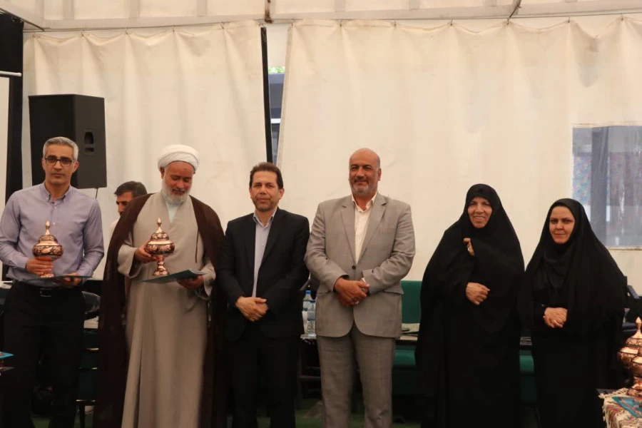 تجلیل از استادان و کارمندان برتر دانشگاه فرهنگیان استان اصفهان در هفته سرآمدی آموزش 5
