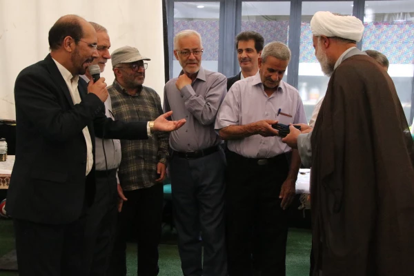 برگزاری اردوی تفریحی بازنشستگان دانشگاه فرهنگیان استان اصفهان در باغبهادران
 13