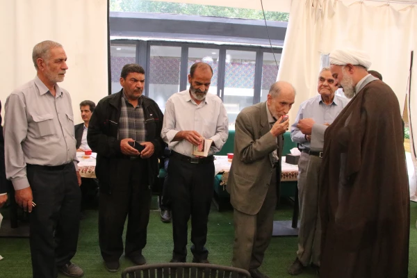 برگزاری اردوی تفریحی بازنشستگان دانشگاه فرهنگیان استان اصفهان در باغبهادران
 13