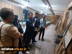 بازدید سرپرست دانشگاه فرهنگیان  استان اصفهان ازنمایشگاه کتاب و آثار اساتید هنر دانشگاه فرهنگیان  9