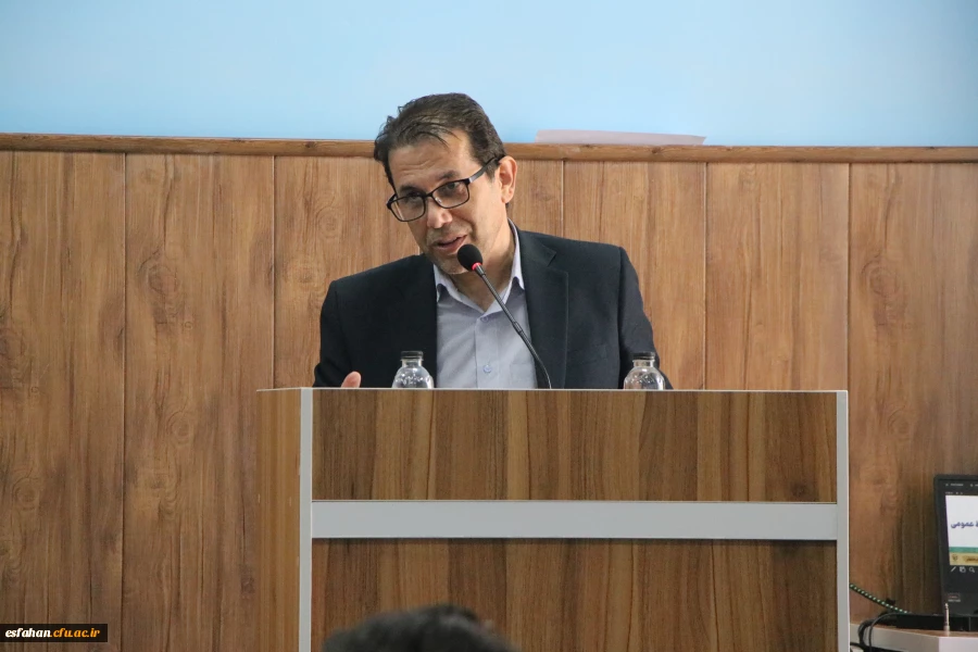 همایش بزرگداشت روز روابط عمومی و ارتباطات و تجلیل از کارشناسان روابط عمومی و یاوران رسانه 9