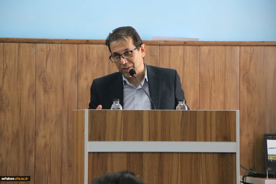 همایش بزرگداشت روز روابط عمومی و ارتباطات و تجلیل از کارشناسان روابط عمومی و یاوران رسانه 31