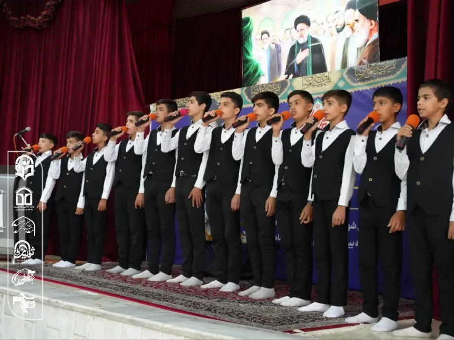 مراسم گرامیداشت شهیدان اردیبهشت با حضور سخنگوی دولت در پردیس شهید باهنر اصفهان برگزار شد
 5