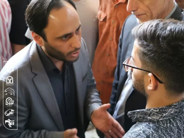 مراسم گرامیداشت شهیدان اردیبهشت با حضور سخنگوی دولت در پردیس شهید باهنر اصفهان برگزار شد
 7