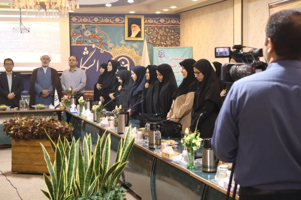 
برگزاری مرحله منطقه ای دوازدهمین جشنواره الگوهای برتر تدریس در دانشگاه فرهنگیان استان اصفهان 9