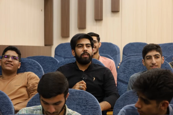 چهارمین دوره توانمندسازی حلقه های میانی(حامیم) برای دانشجومعلمان دانشگاه فرهنگیان اصفهان برگزار شد. 2