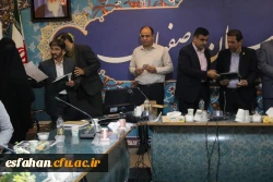 جلسه ستاد شاهد و ایثارگر استان اصفهان 12