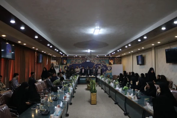 جلسه ستاد شاهد و ایثارگر استان اصفهان 14