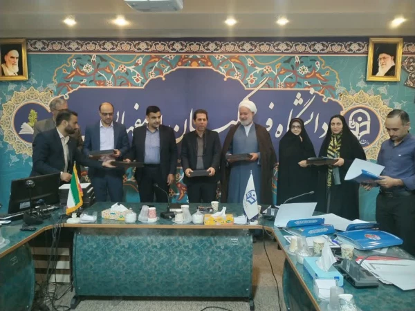 تشکیل جلسه طرح سنجش سواد قرآنی 10