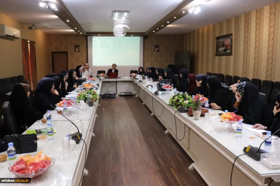 کارگاه تخصصی آموزش و شیوه نامه ارتقا اعضای هیات علمی 4