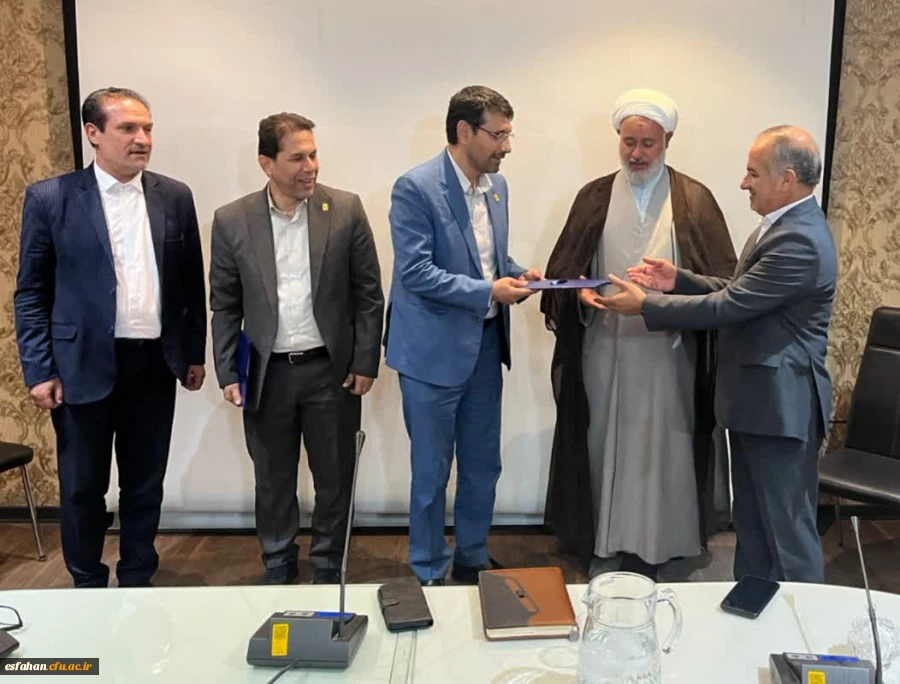 برگزاری مراسم تکریم و معارفه سرپرست دانشگاه فرهنگیان اصفهان 2