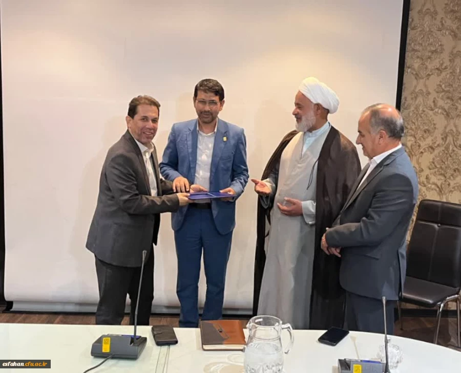 برگزاری مراسم تکریم و معارفه سرپرست دانشگاه فرهنگیان اصفهان 4