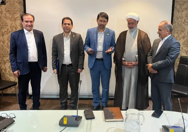 برگزاری مراسم تکریم و معارفه سرپرست دانشگاه فرهنگیان اصفهان 5