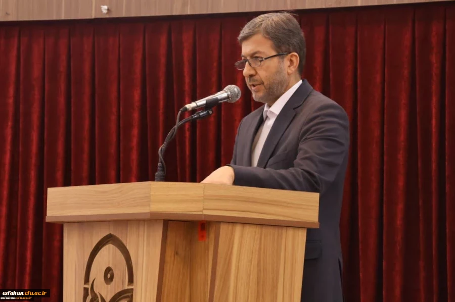 مراسم تکریم و معارفه سرپرست دانشگاه فرهنگیان استان اصفهان  4