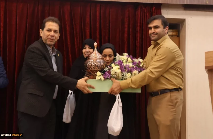 مراسم تکریم و معارفه سرپرست دانشگاه فرهنگیان استان اصفهان  19