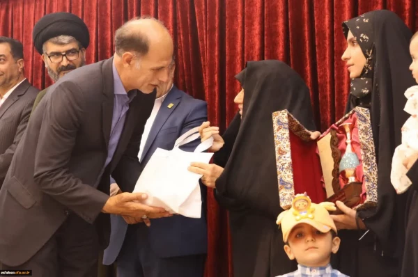 مراسم تکریم و معارفه سرپرست دانشگاه فرهنگیان استان اصفهان  12