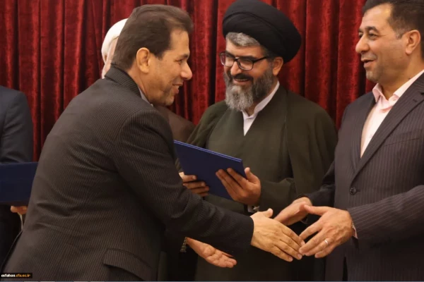 مراسم تکریم و معارفه سرپرست دانشگاه فرهنگیان استان اصفهان  16