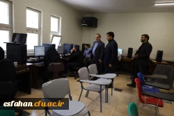 بازدید سرپرست دانشگاه فرهنگیان استان اصفهان از حوزه آزمون پردیس شهید باهنر یکی از حوزه های برگزاری آزمون متقاضیان اعزام به خارج معلمان آموزش و پرورش  در پردیس ها و مراکز دانشگاه فرهنگیان استان اصفهان  5