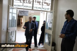 بازدید سرپرست دانشگاه فرهنگیان استان اصفهان از حوزه آزمون پردیس شهید باهنر یکی از حوزه های برگزاری آزمون متقاضیان اعزام به خارج معلمان آموزش و پرورش  در پردیس ها و مراکز دانشگاه فرهنگیان استان اصفهان  6