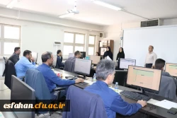 بازدید سرپرست دانشگاه فرهنگیان استان اصفهان از حوزه آزمون پردیس شهید باهنر یکی از حوزه های برگزاری آزمون متقاضیان اعزام به خارج معلمان آموزش و پرورش  در پردیس ها و مراکز دانشگاه فرهنگیان استان اصفهان  19