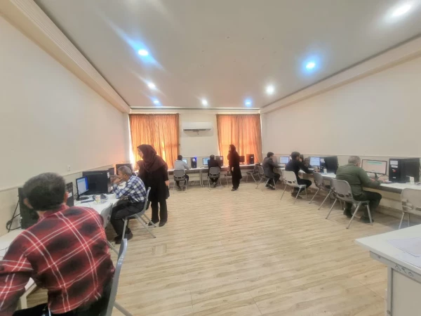 برگزاری آزمون متقاضیان اعزام به خارج معلمان بازدید سرپرست دانشگاه فرهنگیان استان اصفهان از پردیس شهید باهنر یکی از حوزه های آزمون آموزش و پرورش  در پردیس ها و مراکز دانشگاه فرهنگیان استان اصفهان  16