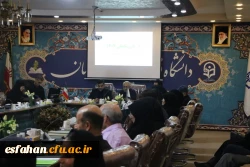 جلسه توجیهی ارزیابان مصاحبه متقاضیان ورود به دانشگاه فرهنگیان استان اصفهان 9