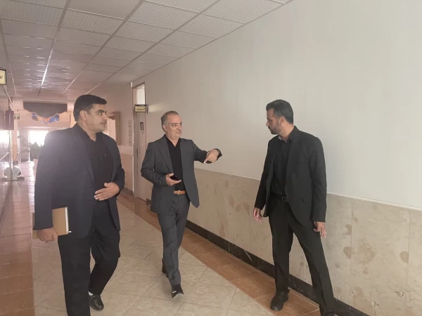 بازدید سرپرست و مسئولین دانشگاه فرهنگیان اصفهان از روند آماده سازی جهت مصاحبه داوطلبان ورود به دانشگاه فرهنگیان  5