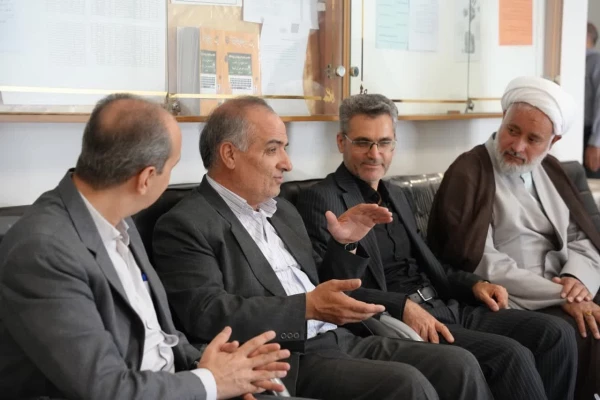بازدید سرپرست دانشگاه فرهنگیان اصفهان از اولین روز فرآیند مصاحبه متقاضیان ورود به دانشگاه فرهنگیان  4
