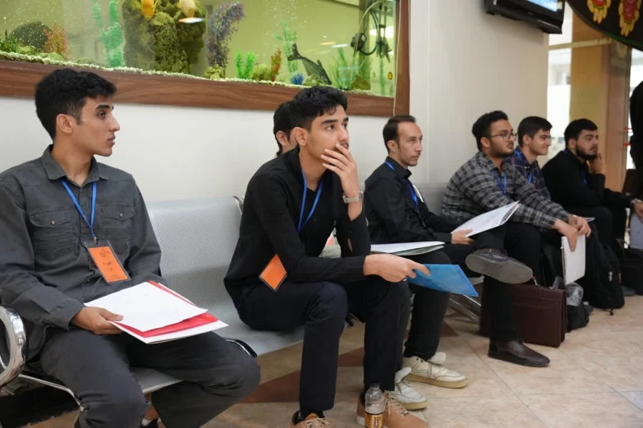 آغاز فزایند مصاحبه متقاضیان ورود به دانشگاه فرهنگیان اصفهان 11