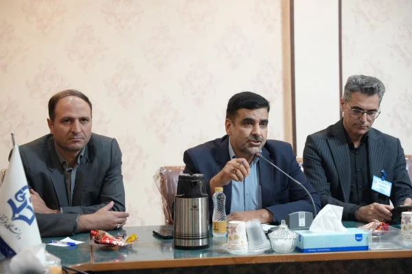  نشست خبری مشترک سرپرست دانشگاه فرهنگیان اصفهان و مدیرکل آموزش  و پرورش استان برگزار شد 6