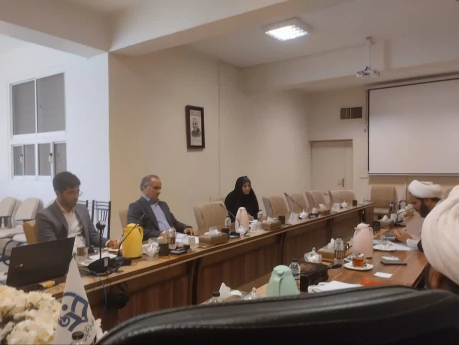 نشست صمیمانه ی سرپرست دانشگاه فرهنگیان اصفهان با ریاست  دفتر تبلیغات اسلامی اصفهان 3
