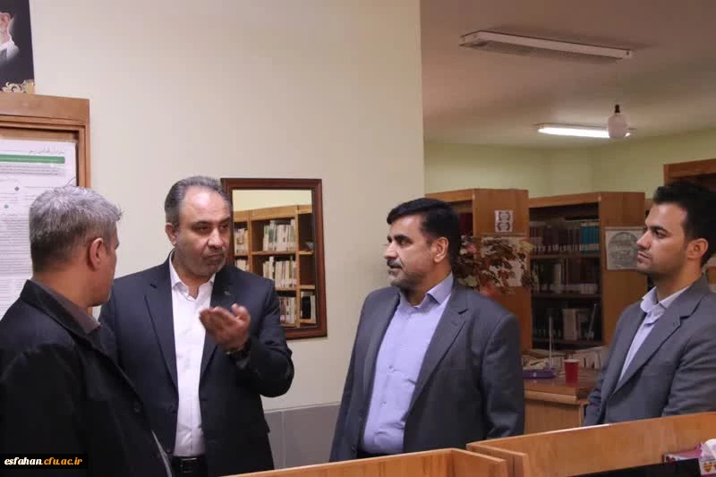 گزارش تصویری از بازدید نماینده ویژه وزارت آموزش و پرورش از فرآیند مصاحبه متقاضیان ورود به دانشگاه فرهنگیان در پردیس های شهید باهنر و فاطمه زهرا(س) اصفهان 5