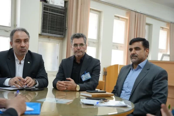 گزارش تصویری از بازدید نماینده ویژه وزارت آموزش و پرورش از فرآیند مصاحبه متقاضیان ورود به دانشگاه فرهنگیان در پردیس های شهید باهنر و فاطمه زهرا(س) و شهید رجایی اصفهان 3