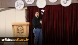 آیین  تکریم و معارفه مسئولین جدید حوزه و پایگاه های بسیج دانشجویی دانشگاه فرهنگیان استان اصفهان 7