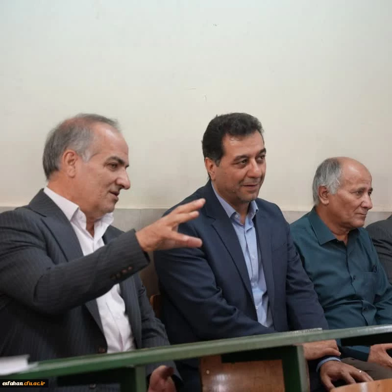 بازدید سرپرست دانشگاه فرهنگیان استان و مدیر کل آموزش و پرورش استان از فرآیند مصاحبه متقاضیان رشته تربیت بدنی در اصفهان و گزارش تصویری از روند این مصاحبه در پردیس های شهیدباهنر و فاطمه زهرا (س) و مرکز شهیدآیت نجف آباد اصفهان 9