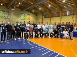 بازدید سرپرست دانشگاه فرهنگیان استان و مدیر کل آموزش و پرورش استان از فرآیند مصاحبه متقاضیان رشته تربیت بدنی در اصفهان و گزارشی تصویری از روند این مصاحبه در پردیس های شهیدباهنر و فاطمه زهرا (س) و مرکز شهیدآیت نجف آباد اصفهان 4