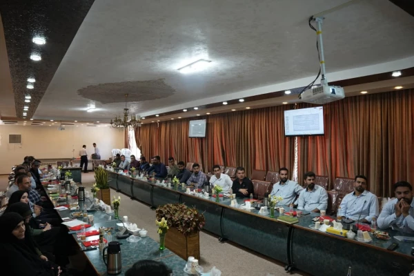 نشست تکریم و تجلیل از کادر حفاظت فیزیکی دانشگاه فرهنگیان اصفهان برگزار ش 11