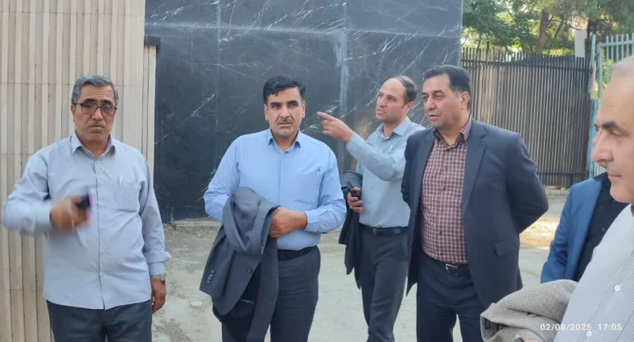 بازدید میدانی مدیر کل آموزش و پرورش استان، سرپرست دانشگاه فرهنگیان استان به اتفاق مدیر کل نوسازی  و هیئت همراه از خوابگاه شهید حججی 7