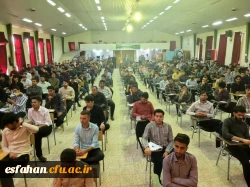 شروع آزمونهای پایان ترم در پردیس ها و مراکز دانشگاه فرهنگیان استان اصفهان  15