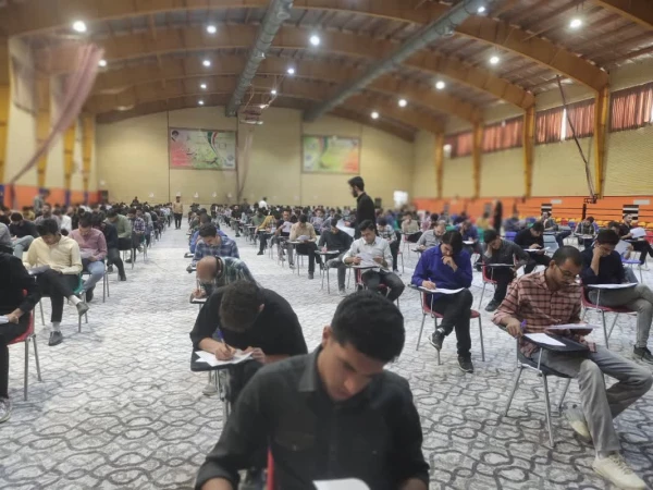 شروع آزمونهای پایان نیمسال دوم تحصیلی در پردیس ها و مراکز دانشگاه فرهنگیان استان اصفهان و بازدید سرپرست دانشگاه از حوزه ها 8