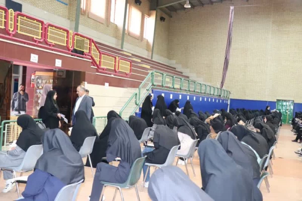 شروع آزمونهای پایان نیمسال دوم تحصیلی در پردیس ها و مراکز دانشگاه فرهنگیان استان اصفهان و بازدید سرپرست دانشگاه از حوزه ها 18