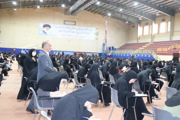 شروع آزمونهای پایان نیمسال دوم تحصیلی در پردیس ها و مراکز دانشگاه فرهنگیان استان اصفهان و بازدید سرپرست دانشگاه از حوزه ها 19